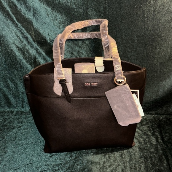 Nine West Doralia Tote Black NWT - Picture 6 of 12